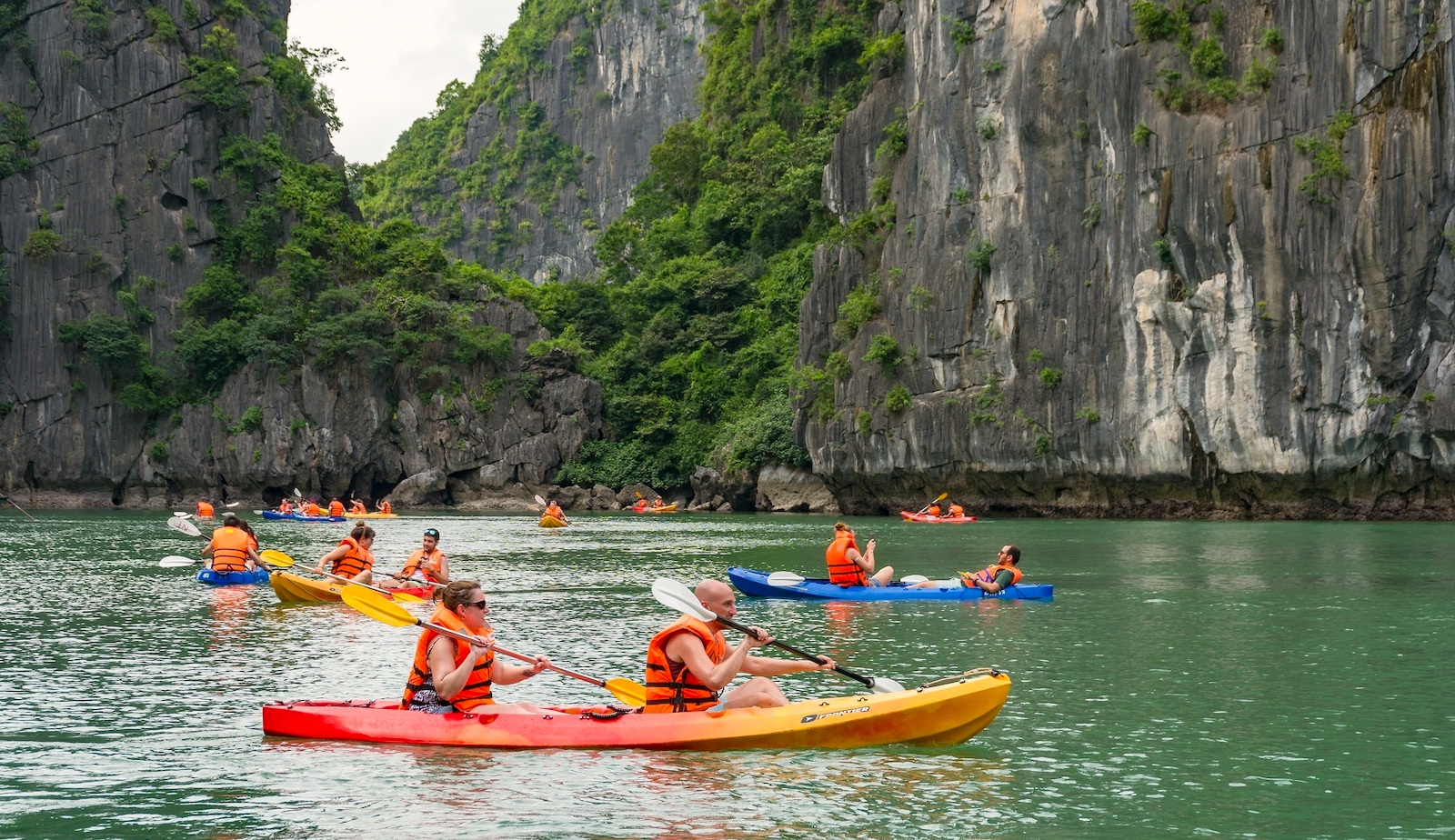 Kayak Ha Long